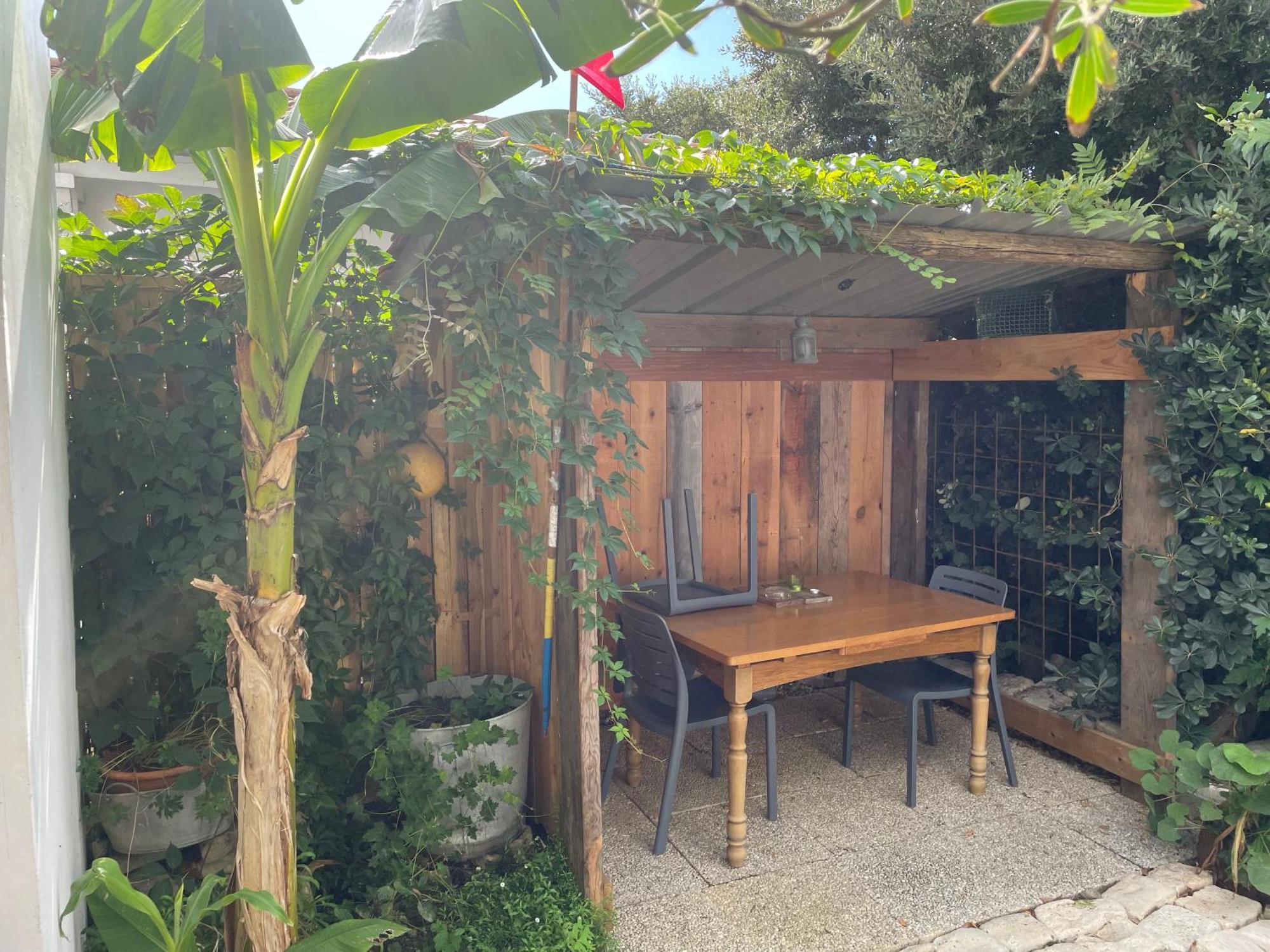 Maison Independante Avec Jardin, Tres Calme, Centre Ville La Rochelle Ла Рошел Екстериор снимка